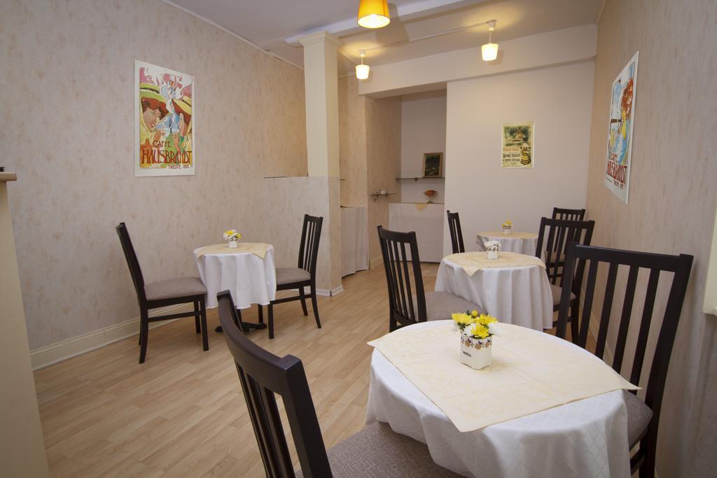 Bed & Breakfast Vila Baguc Split Exterior photo